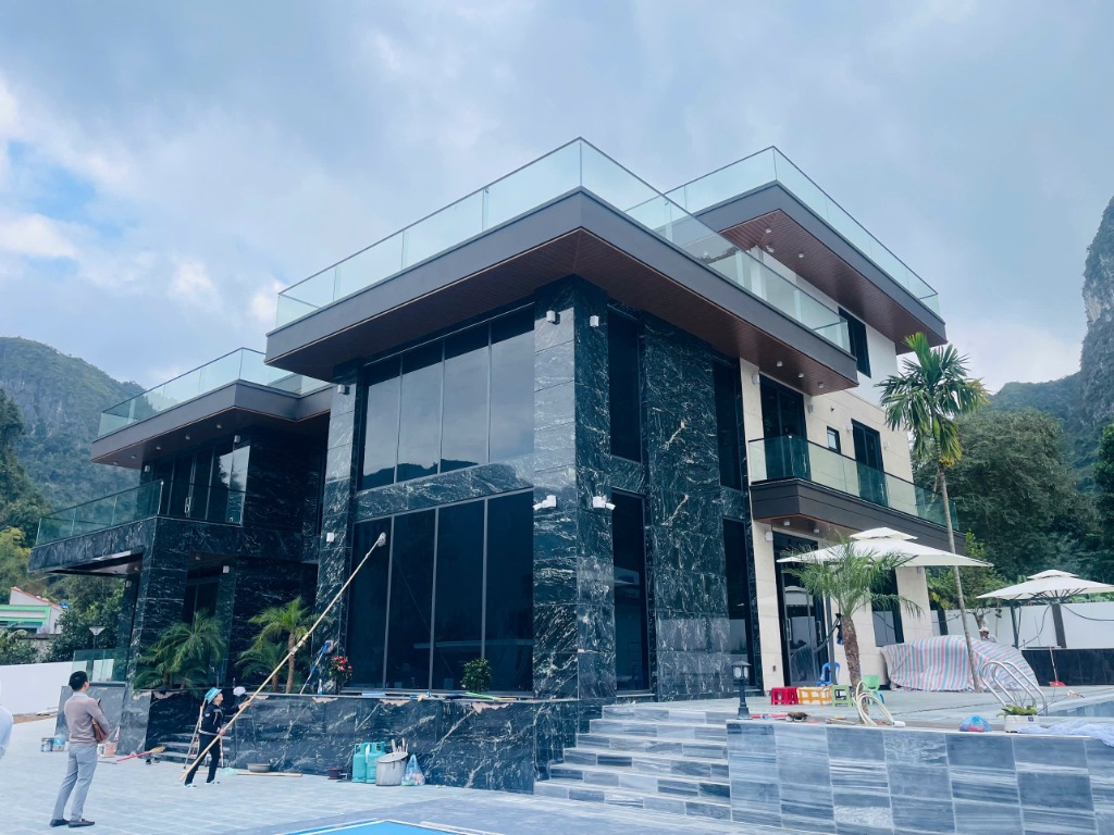 Công ty cổ phần đầu tư và phát triển Apex Window