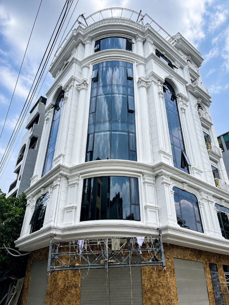 Công ty cổ phần đầu tư và phát triển Apex Window